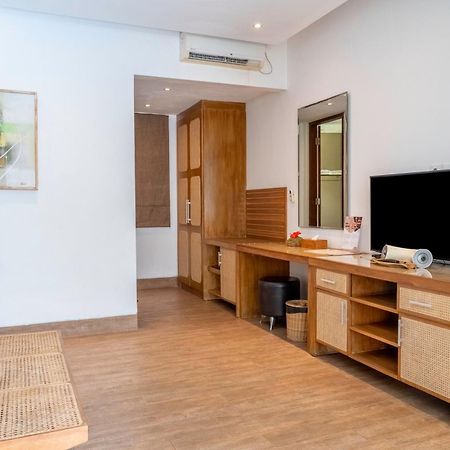 Lasanti Villas Seminyak Екстериор снимка