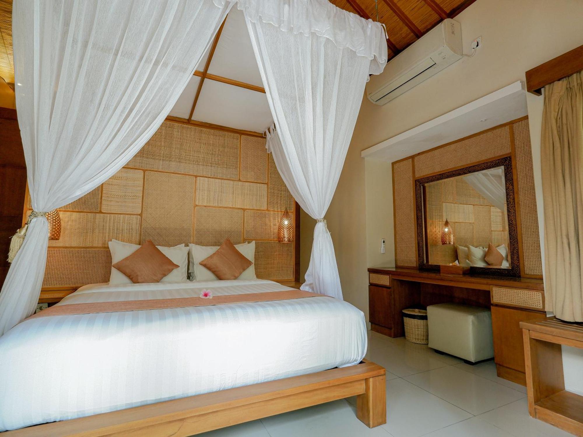 Lasanti Villas Seminyak Екстериор снимка